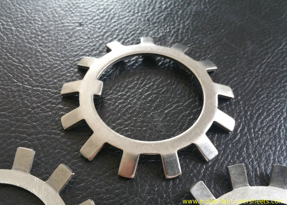SS304 SS316 এমএস ইস্পাত লক ধাবক বহিরাগত দাঁত সঙ্গে ক্রকচিহ্নিত, প্রাকৃতিক রঙ