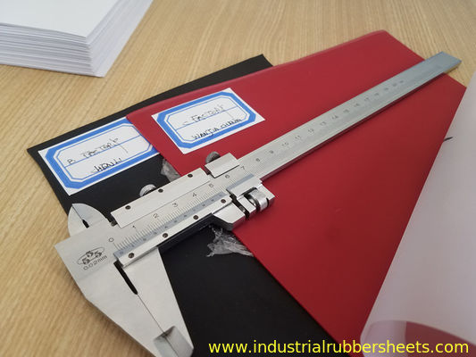 শিল্প ও চিকিৎসা ব্যবহারের জন্য উচ্চ প্রসার্য শক্তি সিলিকন রাবার শীট বিস্তৃত তাপমাত্রা পরিসীমা এবং পরিবেশগতভাবে বন্ধুত্বপূর্ণ বৈশিষ্ট্য